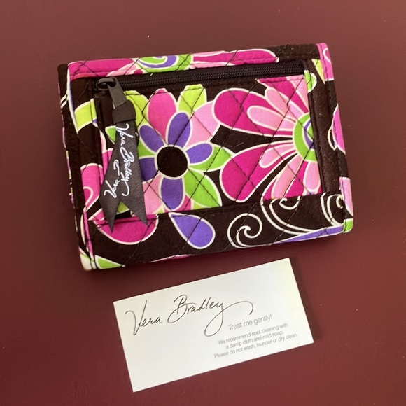 Vera Bradley purple punch floral quilted cotton NWOT wallet few loose th… - Picture 6 of 12